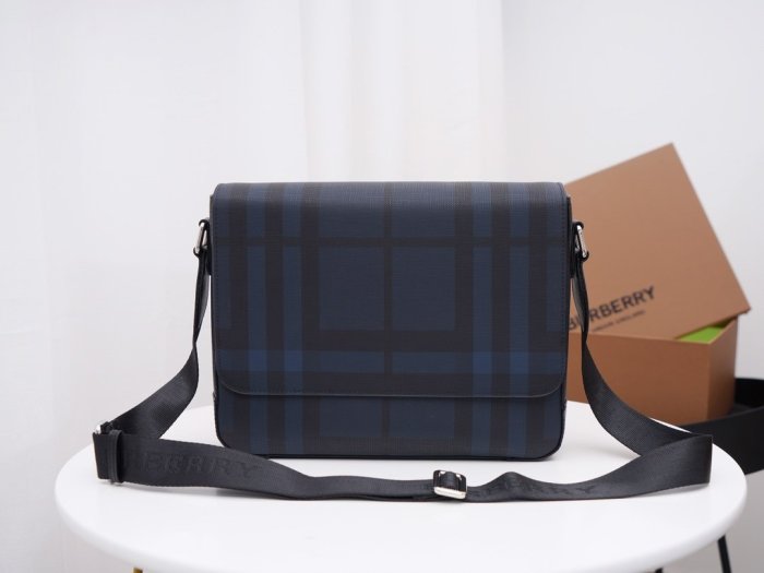 202103SS新作 Burberry バーバリー メンズ ショルダーバック スーパーコピー