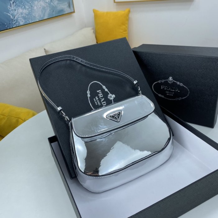 202103SS新作 Prada プラダ レディース ショルダーバックスーパーコピー