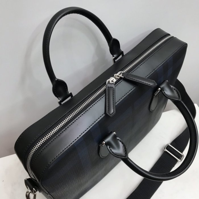 2020SS新作 Burberry バーバリー メンズ ハンドバックスーパーコピー