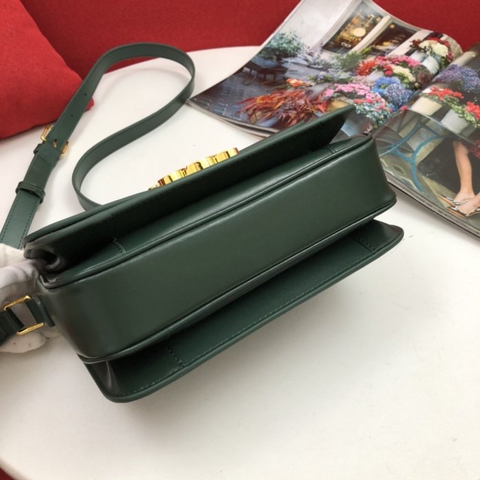 2020SS新作 Celine セリーヌ レディースショルダーバッグスーパーコピー