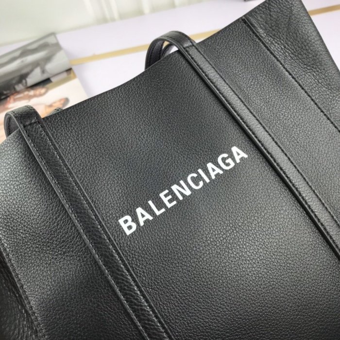 2021SS新作 Balenciaga バレンシアガ レディース ショルダーバックスーパーコピー