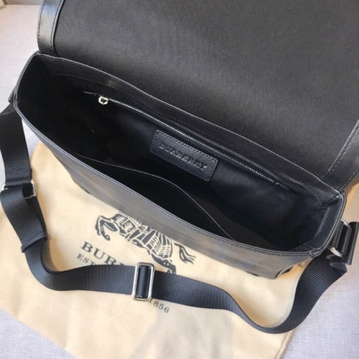2020SS新作 Burberry バーバリー メンズ ショルダーバック スーパーコピー