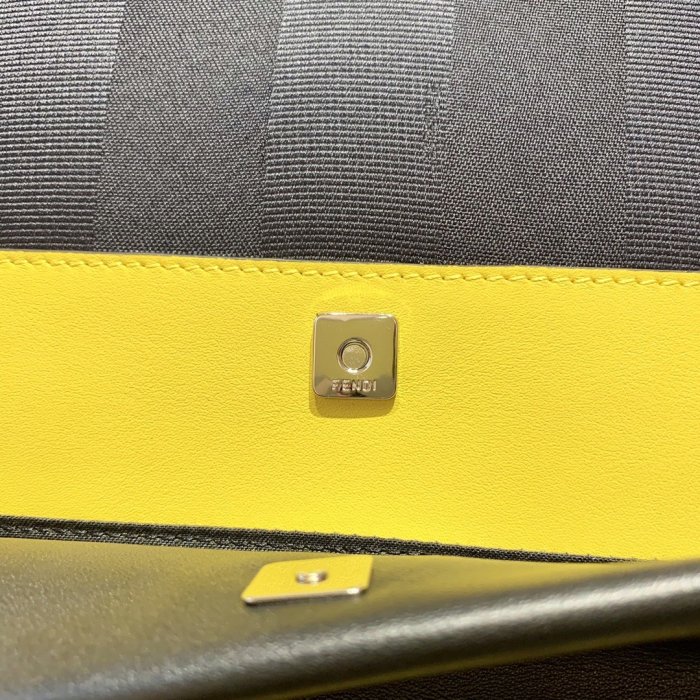 202105SS新作 FENDI フェンディ メンズ リュックバックスーパーコピー