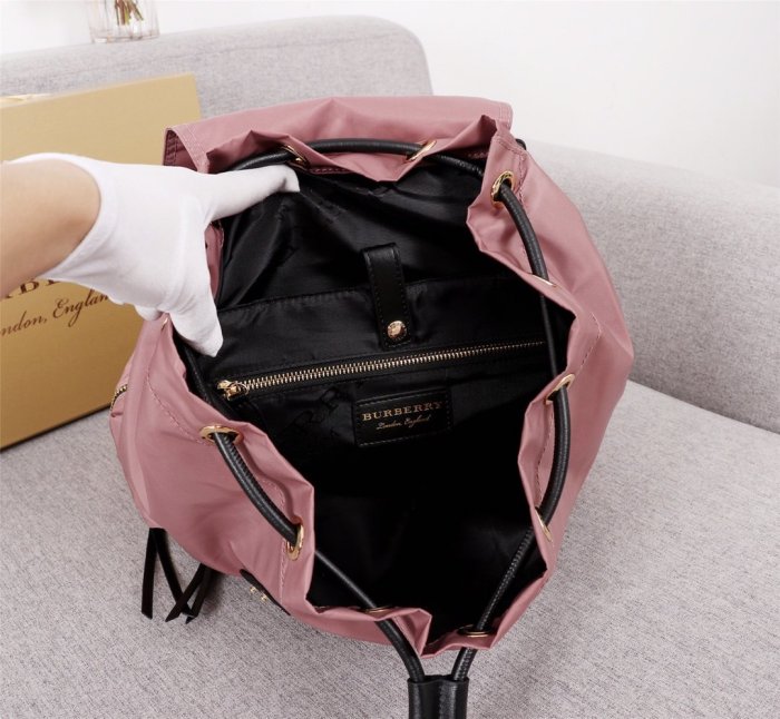 202103SS新作 Burberry バーバリー メンズリュックバックスーパーコピー