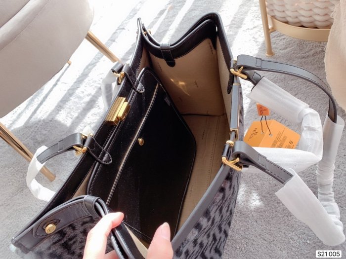 2020SS新作 FENDI フェンディ レディース ハンドバックスーパーコピー