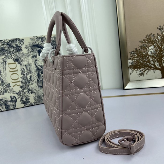 2020SS新作 Dior ディオール レディースハンドバックスーパーコピー