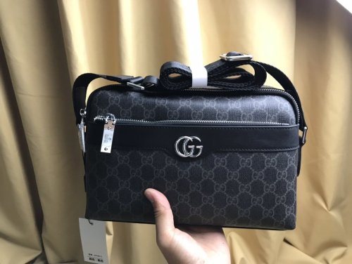 2020SS新作 Gucci グッチ メンズ ショルダーバックスーパーコピー