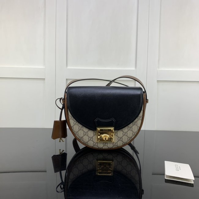 2021SS新作Gucci グッチ レディースショルダーバッグスーパーコピー