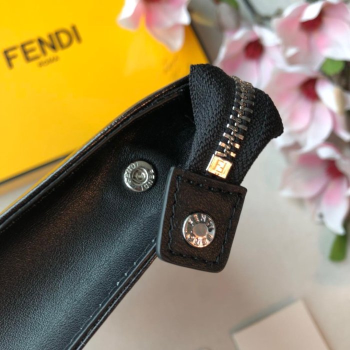 2020SS新作 FENDI フェンディ ハンドバック スーパーコピー