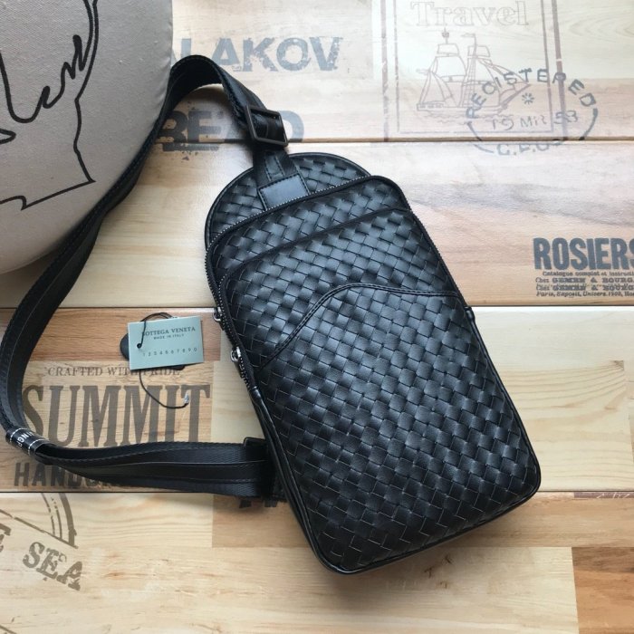 2020SS新作 Bottega Veneta ボッテガヴェネタ ショルダーバッグスーパーコピー