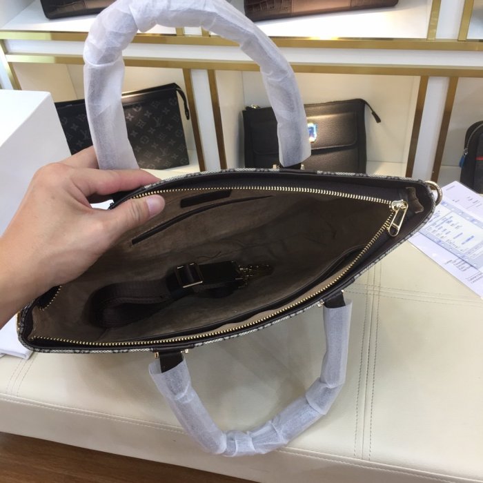 2021SS新作 Gucci グッチ メンズ ハンドバックスーパーコピー