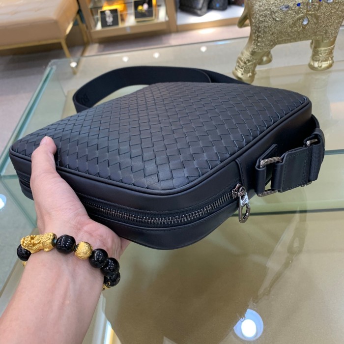 2020SS新作 Bottega Veneta ボッテガヴェネタ ショルダーバッグスーパーコピー