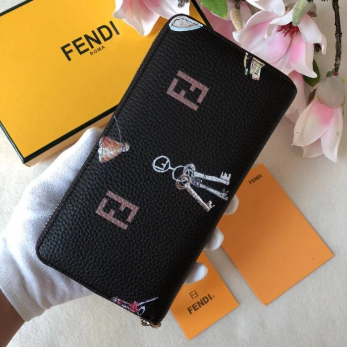 2020SSフェンディ FENDI 新作通販長財布 スーパーコピー