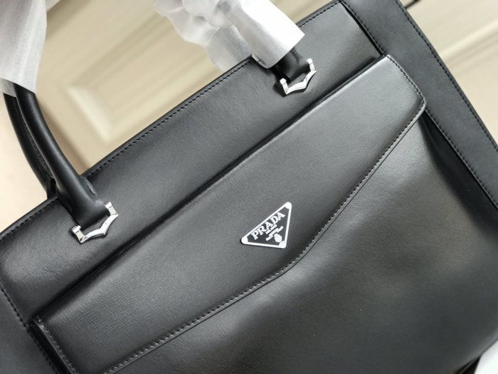 2021SS新作 メンズ Prada プラダ ハンドバックスーパーコピー