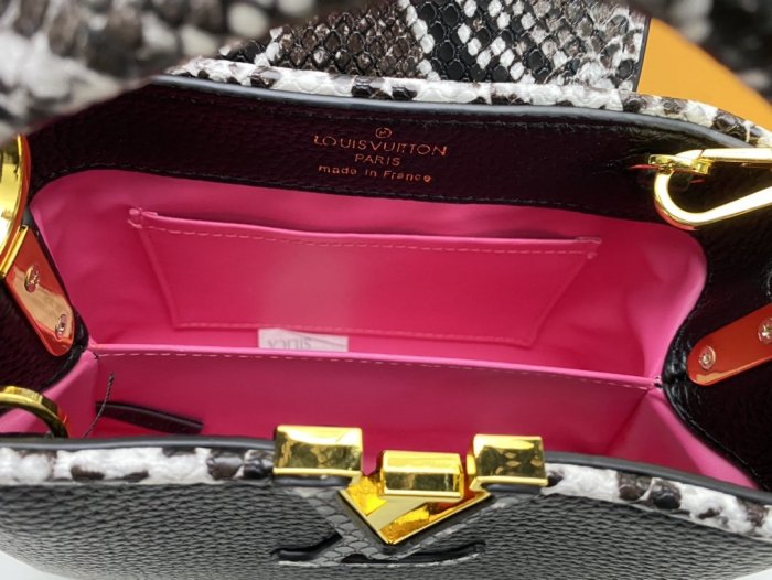 202103新作 Louis Vuitton ルイヴィトン ショルダーバッグスーパーコピー
