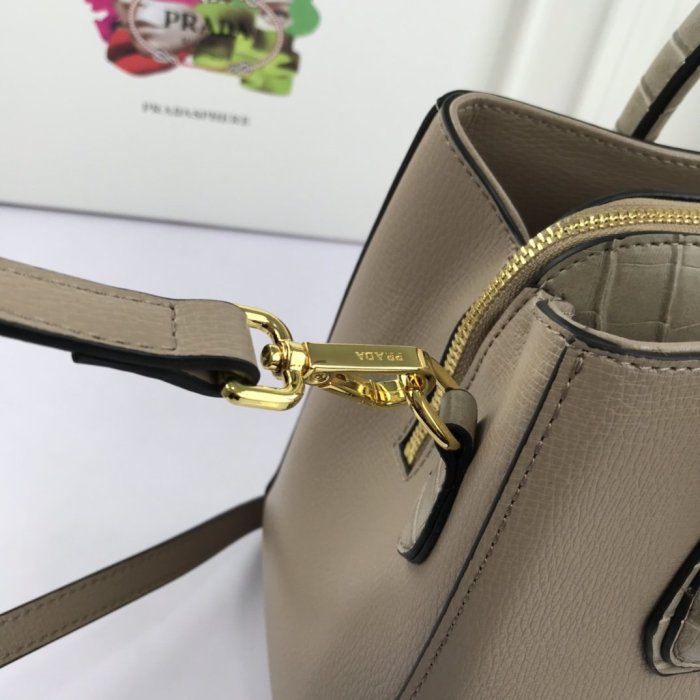 2021SS新作 Prada プラダ レディースハンドバックスーパーコピー