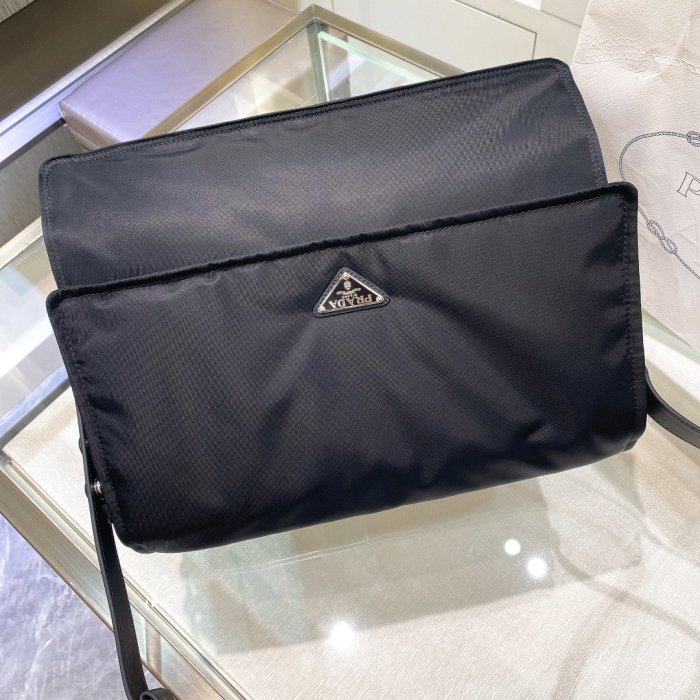 2021SS新作 メンズ Prada プラダショルダーバッグスーパーコピー