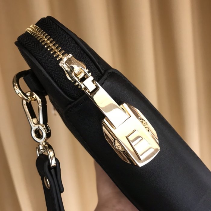 2020SS新作 Gucci グッチ メンズ ハンドバックスーパーコピー