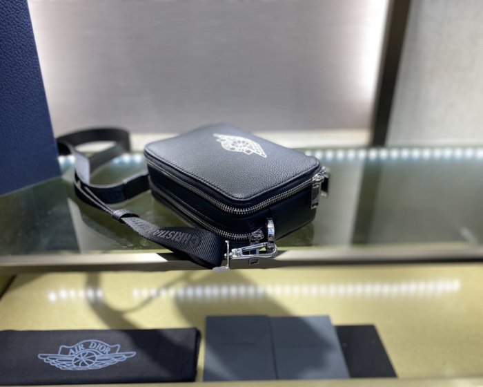 202103SS新作 Dior ディオール メンズ ハンドバックスーパーコピー