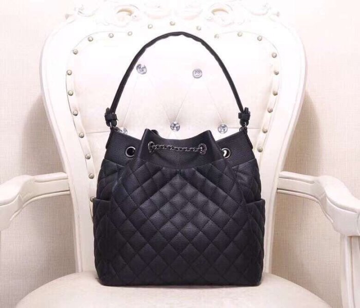 2020SS新作 シャネル Chanel ショルダーバック スーパーコピー
