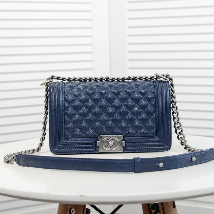 2021SS新作 シャネル Chanel ショルダーバック スーパーコピー