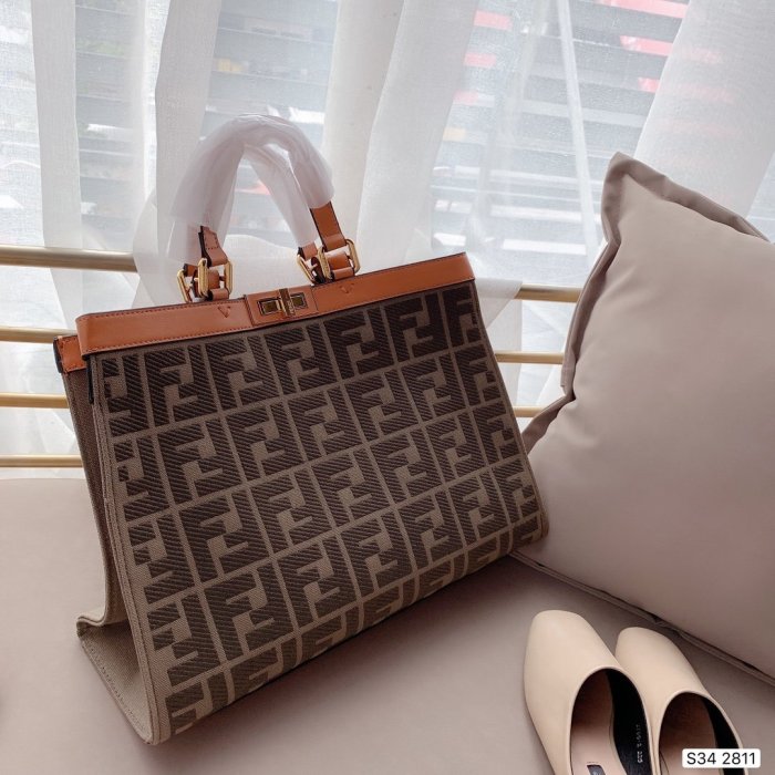 2020SS新作 FENDI フェンディ レディース ハンドバック スーパーコピー