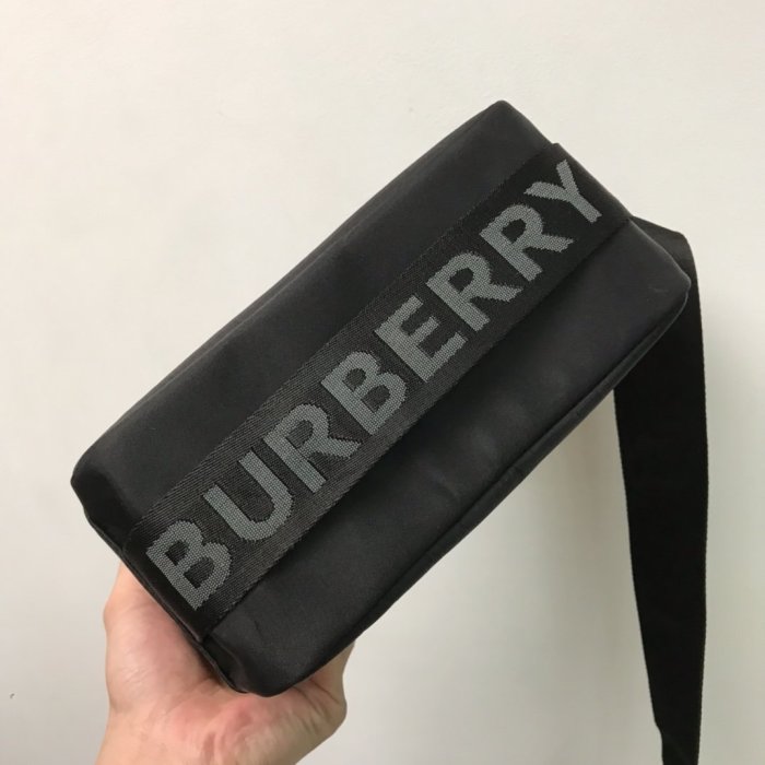 2020SS新作 Burberry バーバリー メンズ ショルダーバック スーパーコピー
