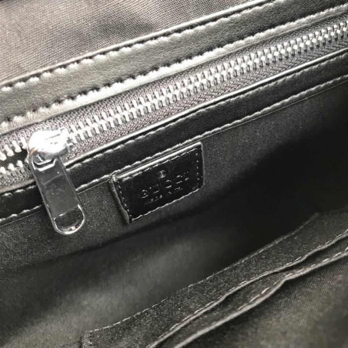 2021SS新作 Gucci グッチ メンズ ショルダーバックスーパーコピー