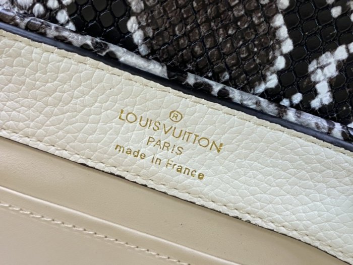 202103新作 Louis Vuitton ルイヴィトン ショルダーバッグスーパーコピー