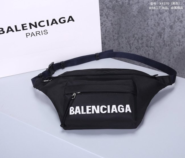 2020SS新作 Balenciaga バレンシアガ メンズ ショルダーバック スーパーコピー
