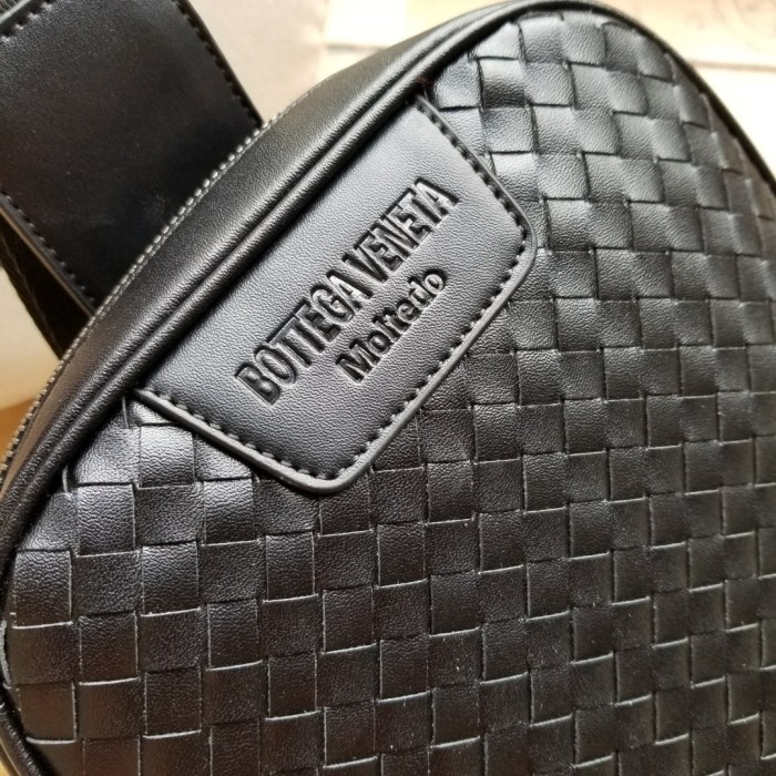 2020SS新作 Bottega Veneta ボッテガヴェネタ ショルダーバッグスーパーコピー