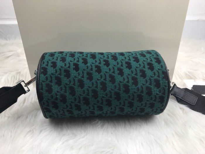 2020SS新作 Dior ディオール メンズ ショルダーバック スーパーコピー