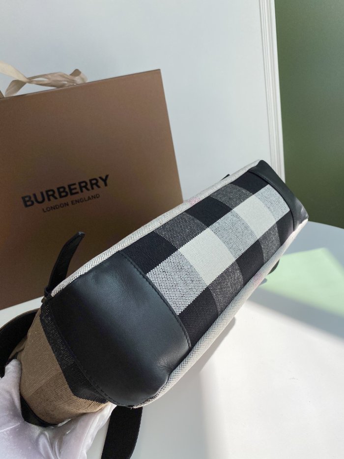 2021SS新作 Burberry バーバリー メンズ ショルダーバック スーパーコピー