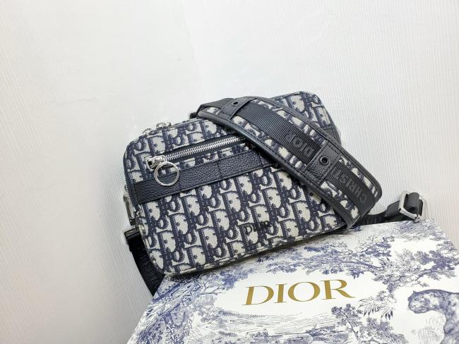 2020SS新作 Dior ディオール メンズ ショルダーバック スーパーコピー
