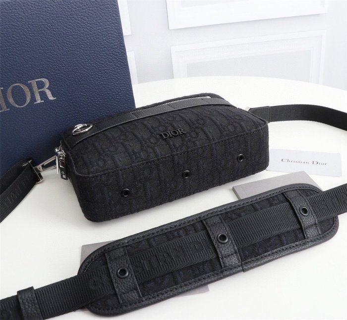 2021SS新作 Dior ディオール メンズ ショルダーバック スーパーコピー