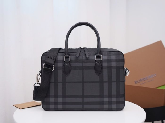 2021SS新作 Burberry バーバリー メンズ ハンドバックスーパーコピー