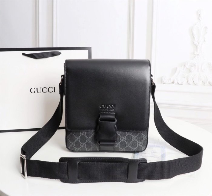 2020SS新作 Gucci グッチ メンズ ショルダーバックスーパーコピー