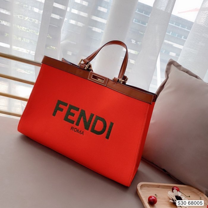 2020SS新作 FENDI フェンディ レディース ハンドバック スーパーコピー