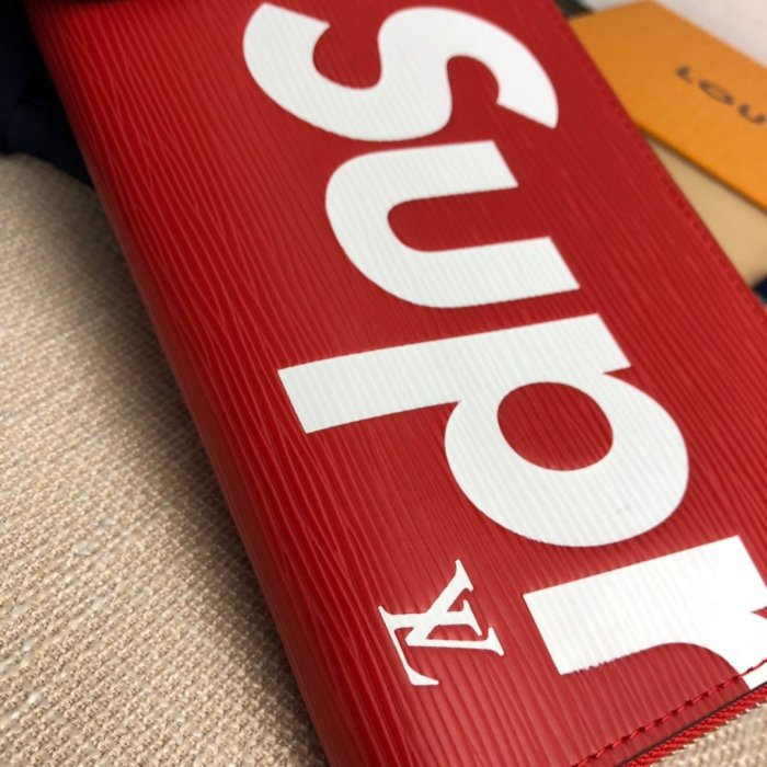 202103SS 新作 LOUIS VUITTON & Supreme 財布