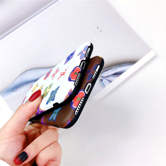 ルイヴィトン/Louis Vuitton ケース最新全機種11 Pro/11/Xs Max/Xr/XS/iPhone7/7P/8/8P/ 2色
