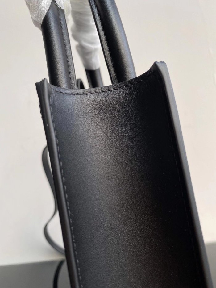 2021SS新作 Celine セリーヌ レディースショルダーバッグスーパーコピー