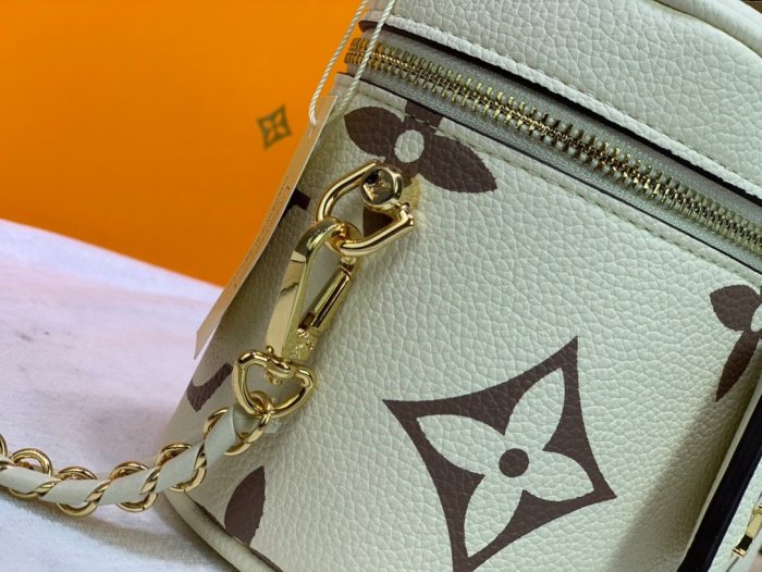202105SS新作 Louis Vuitton ルイヴィトン レディースショルダーバック スーパーコピー