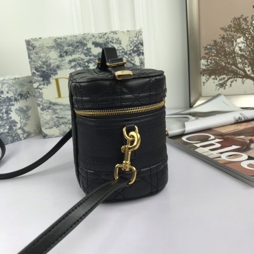 2021SS新作 Dior ディオールレディースショルダーバック スーパーコピー