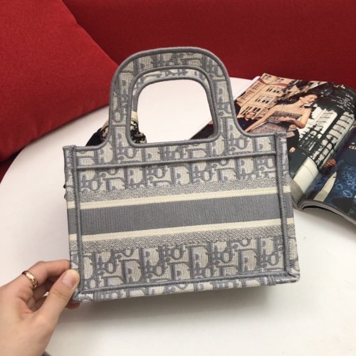 2020SS新作 Dior ディオール レディースハンドバックスーパーコピー