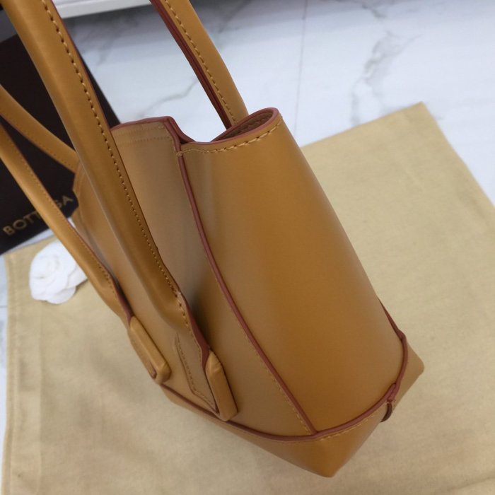 2021SS新作 Bottega Veneta ボッテガヴェネタ ハンドバック スーパーコピー