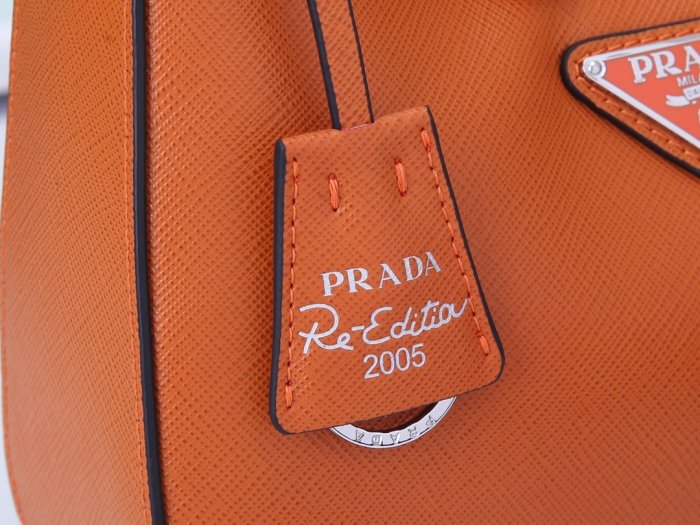 202103SS新作 Prada プラダ レディース ショルダーバックスーパーコピー