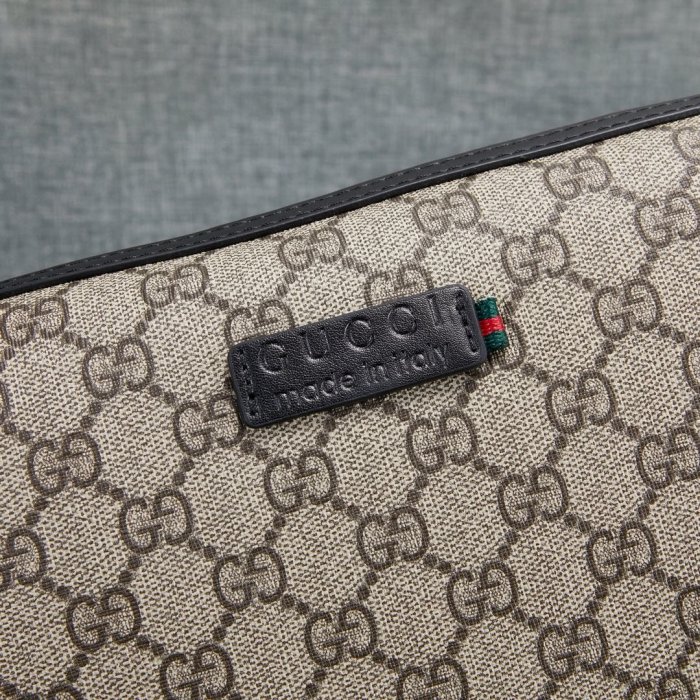 202103SS新作 Gucci グッチ メンズ ショルダーバックスーパーコピー