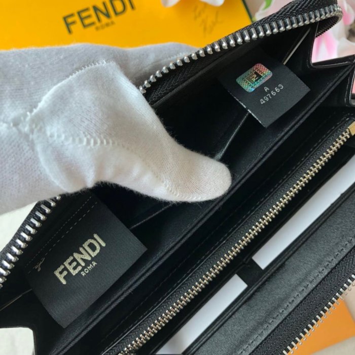 2020SSフェンディ FENDI 新作通販長財布 スーパーコピー
