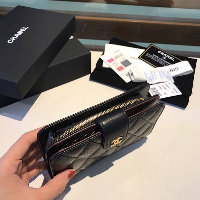 202103SSシャネルChanel新作通販 短財布 スーパーコピー