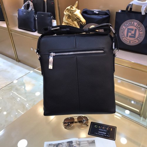 2020SS新作 Gucci グッチ メンズ ショルダーバックスーパーコピー